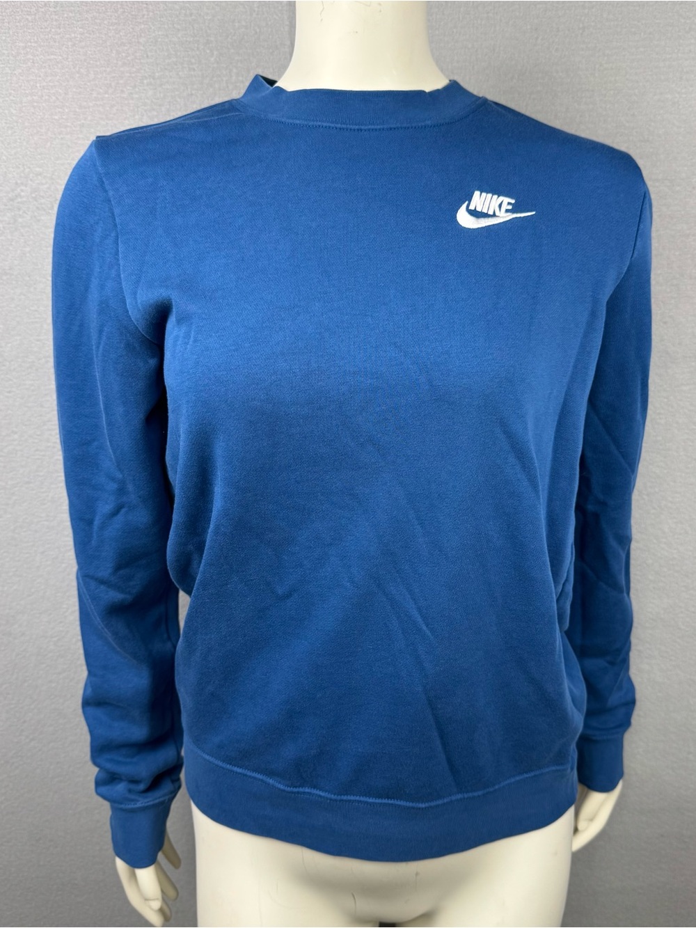 Nike Women’s XS Blue Crewneck Sweatshirt